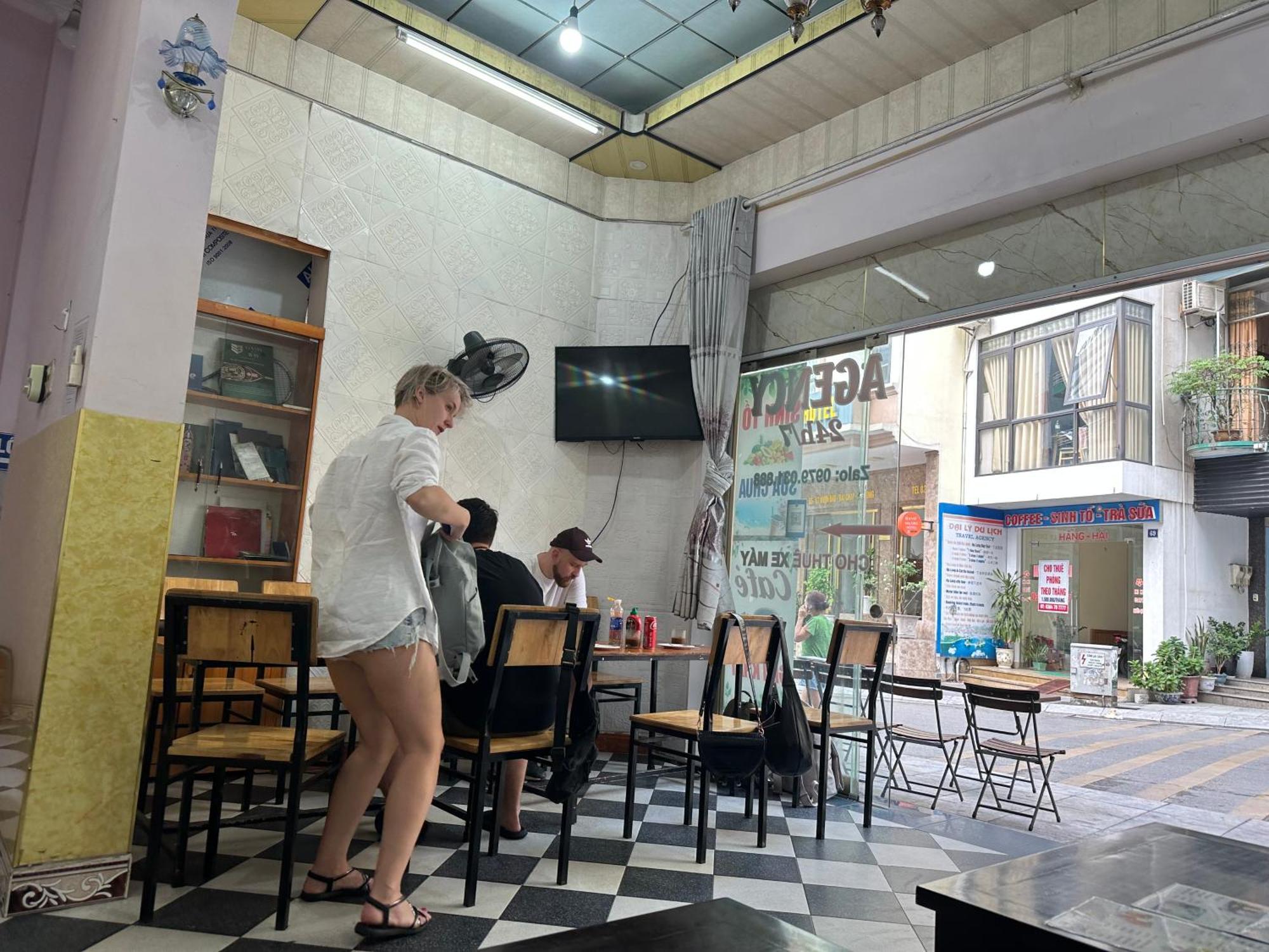 Discovery Travel Homestay Hạ Long Exterior foto